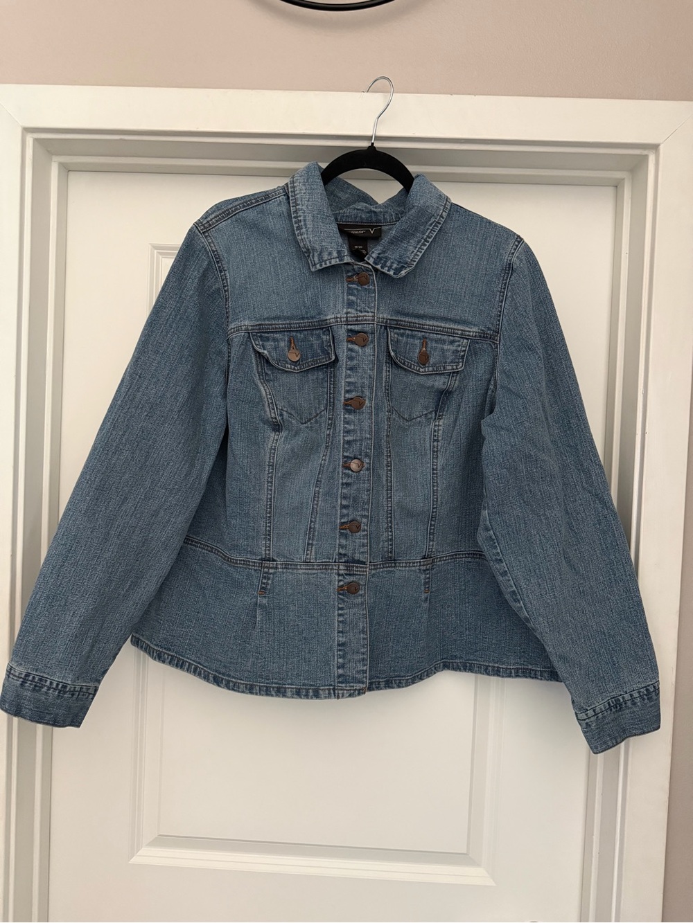 Venezia Jean Jacket Size 18/20 Medium Wash Plus Size Full Button Front Stretch